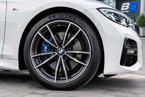 2022 BMW 330e M Sport