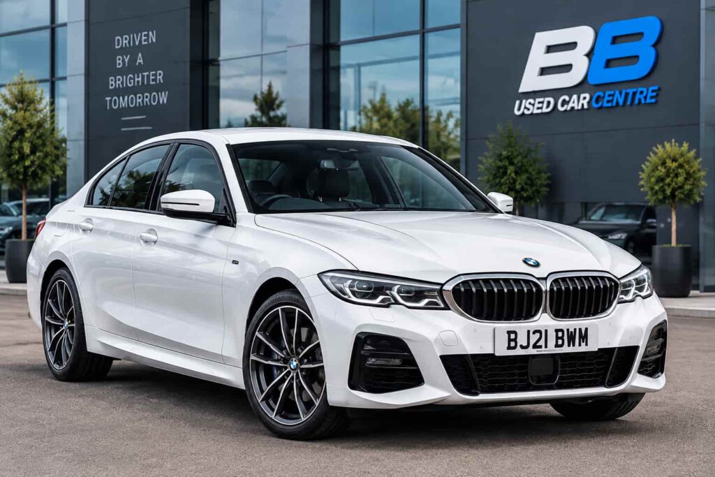 2022 BMW 330e M Sport